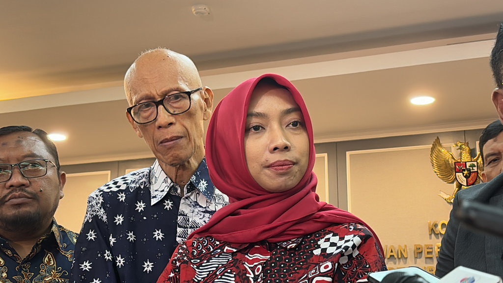 Istri Arya Daru Bantah Suaminya Selingkuh Istri Arya Daru Bantah Suaminya Selingkuh