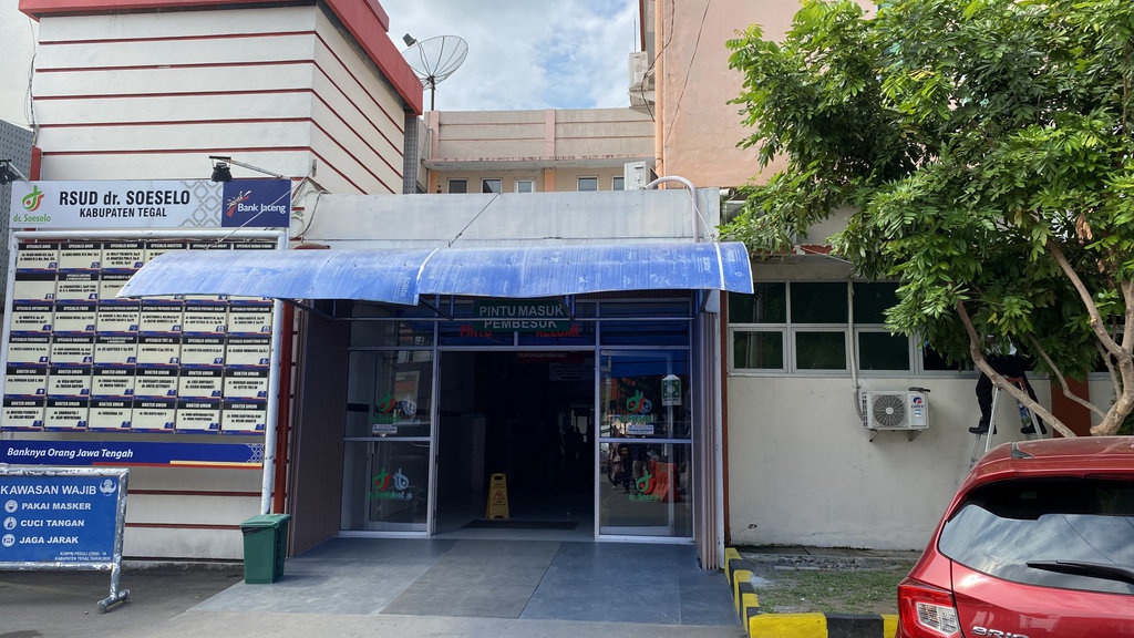 Pelayanan RSUD Soeselo Dikeluhkan, Kursi Roda Pesanan-Pindah RS Pelayanan RSUD Soeselo Dikeluhkan, Kursi Roda Pesanan-Pindah RS