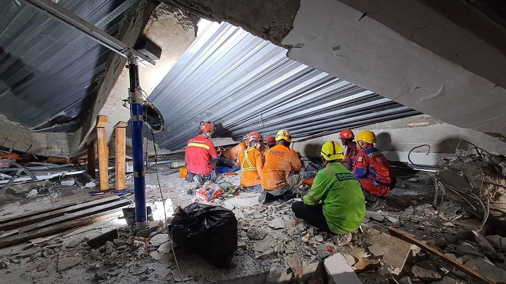 Kronologi & Penyebab Musala Ponpes Al Khoziny Sidoarjo Ambruk