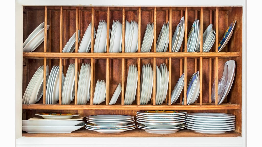 10 Rekomendasi Jenis dan Model Rak Piring Minimalis Terbaik 10 Rekomendasi Jenis dan Model Rak Piring Minimalis Terbaik