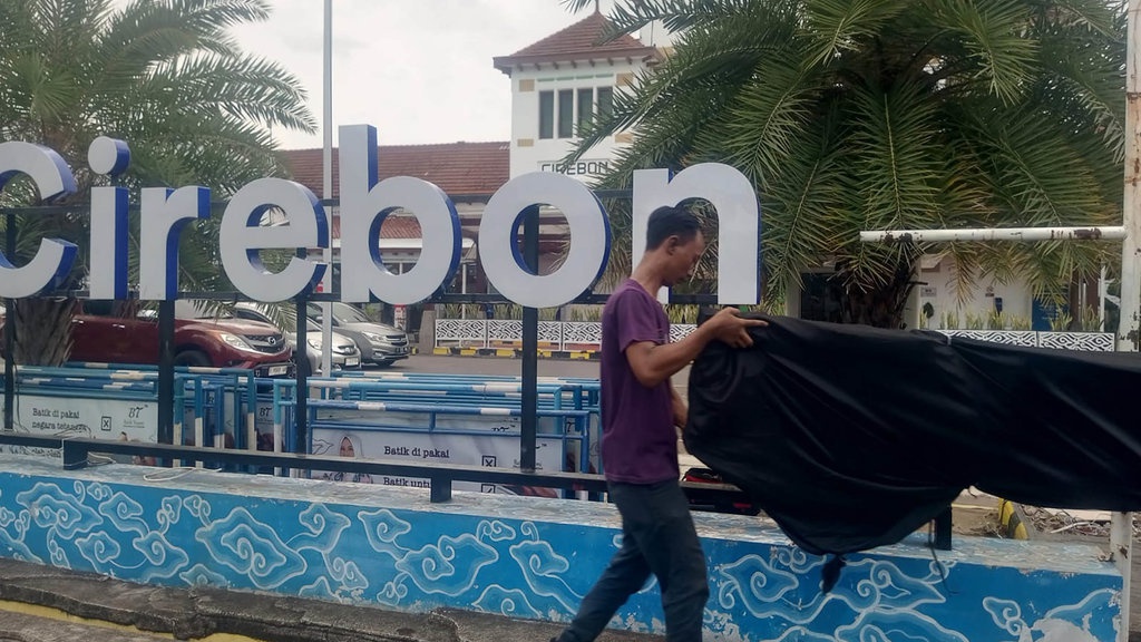 Merupakan Cagar Budaya, Naming Rights Stasiun Cirebon Dibatalkan Merupakan Cagar Budaya, Naming Rights Stasiun Cirebon Dibatalkan