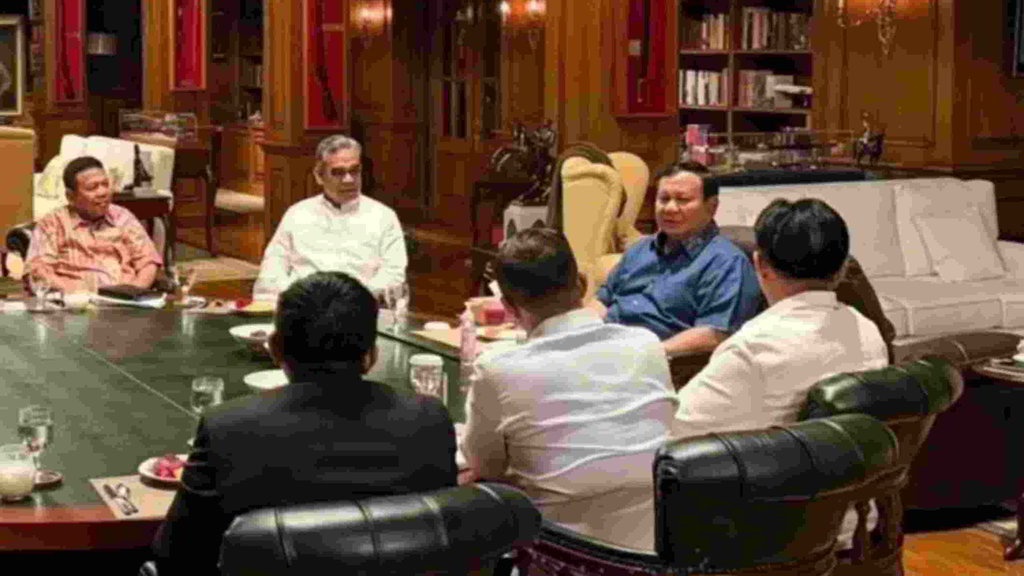 Malam Minggu, Prabowo Ajak Ngobrol Ketua MPR hingga Kepala BIN