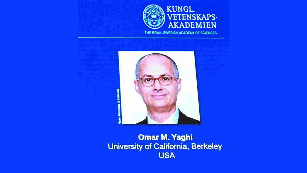 Omar M. Yaghi Memanen Air dari Udara Gurun Omar M. Yaghi Memanen Air dari Udara Gurun