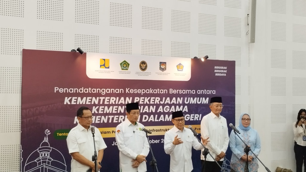 Cak Imin Sebut Renovasi Ponpes Al Khoziny Layak Dibantu APBN Cak Imin Sebut Renovasi Ponpes Al Khoziny Layak Dibantu APBN