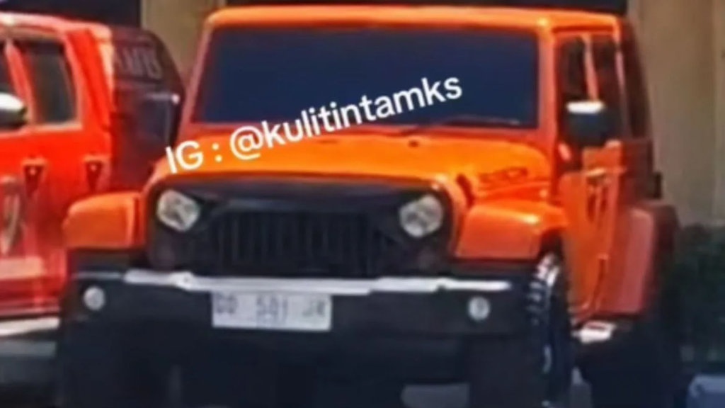 Siapa AKP Ramli, Benarkah Tak Ditilang meski Pakai Pelat Palsu? Siapa AKP Ramli, Benarkah Tak Ditilang meski Pakai Pelat Palsu?