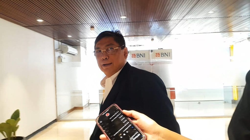 Fraksi PDIP Beri 2 Catatan Kinerja Jelang 1 Tahun Prabowo-Gibran Fraksi PDIP Beri 2 Catatan Kinerja Jelang 1 Tahun Prabowo-Gibran