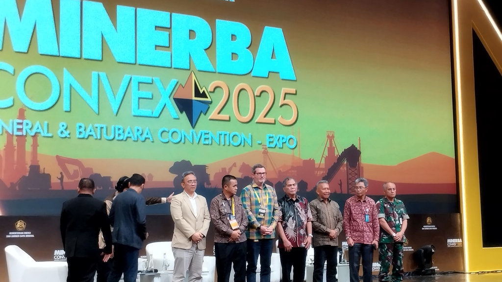 Industri Otomotif Nasional Masih Bergantung pada Impor Baja