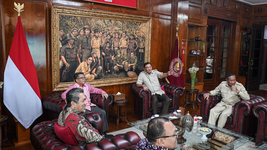 PKS Tegaskan Sudah Masuk Kabinet melalui Menaker Yassierli PKS Tegaskan Sudah Masuk Kabinet melalui Menaker Yassierli