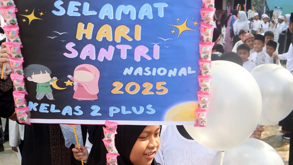 Puncak Acara Hari Santri 2025: Istighosah, Halaqah, Malam Bakti Puncak Acara Hari Santri 2025: Istighosah, Halaqah, Malam Bakti