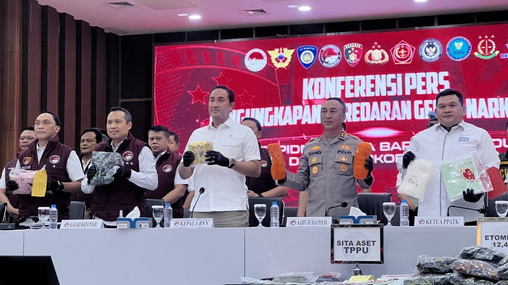 51.763 Jadi Tersangka Kasus Narkoba selama Januari-Oktober 2025 51.763 Jadi Tersangka Kasus Narkoba selama Januari-Oktober 2025