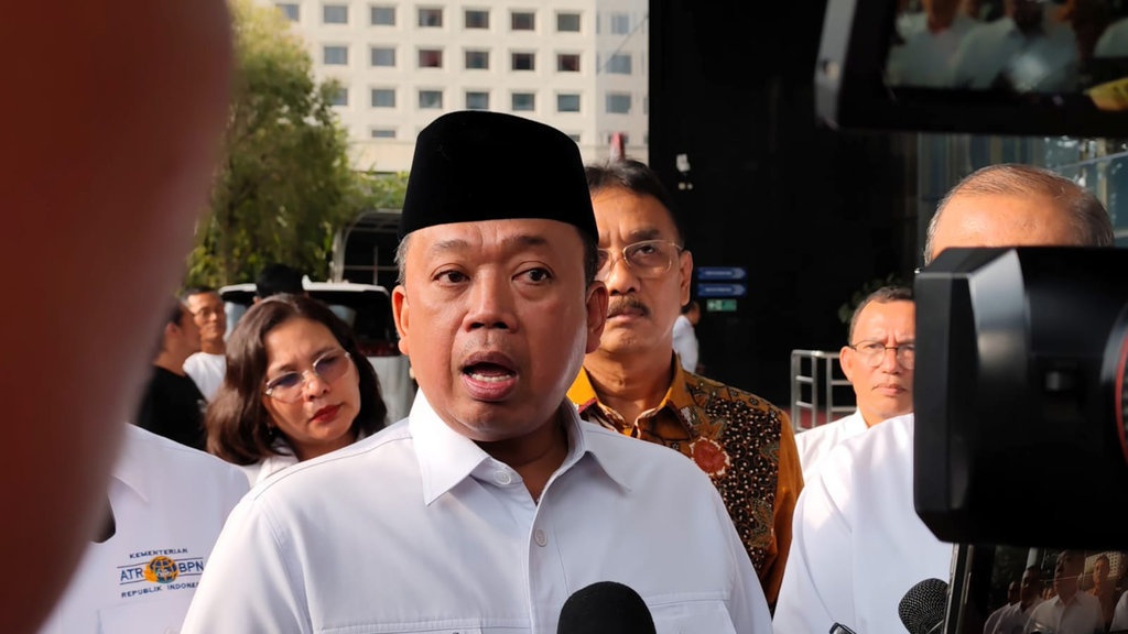 Nusron Surati PN Makassar Pertanyakan Eksekusi Lahan Milik JK Nusron Surati PN Makassar Pertanyakan Eksekusi Lahan Milik JK