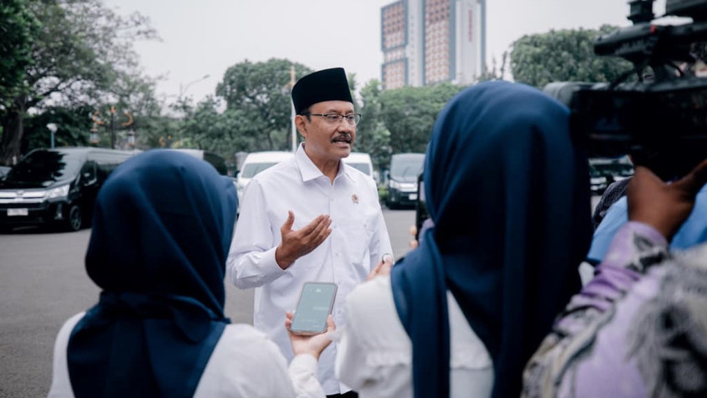 Gus Ipul Sebut Ditjen Pesantren Kado Presiden di Hari Santri Gus Ipul Sebut Ditjen Pesantren Kado Presiden di Hari Santri