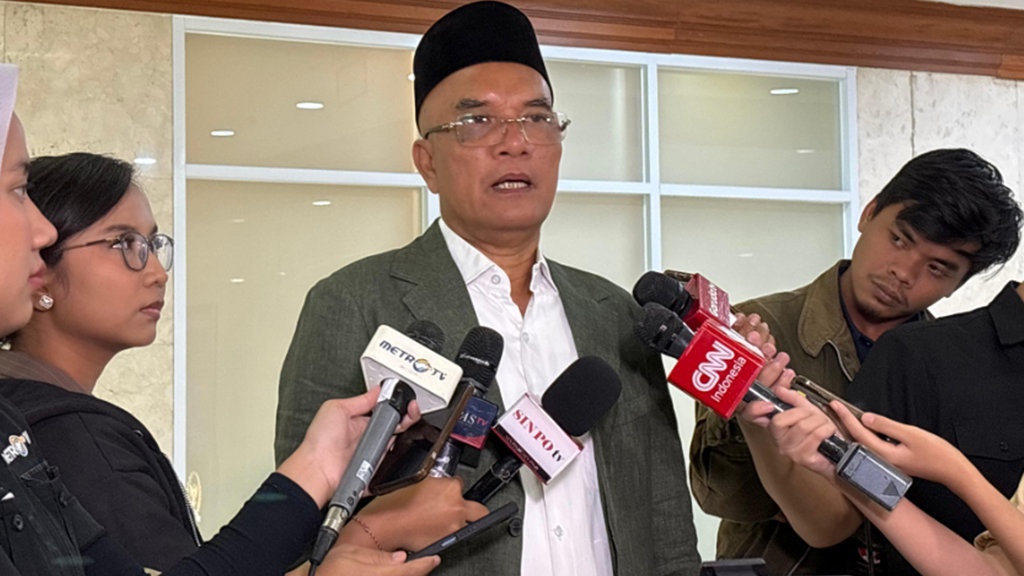 DPR Ingin Pemerintah Turunkan Lagi BPIH 2026 Menjadi Rp87,4 Juta DPR Ingin Pemerintah Turunkan Lagi BPIH 2026 Menjadi Rp87,4 Juta