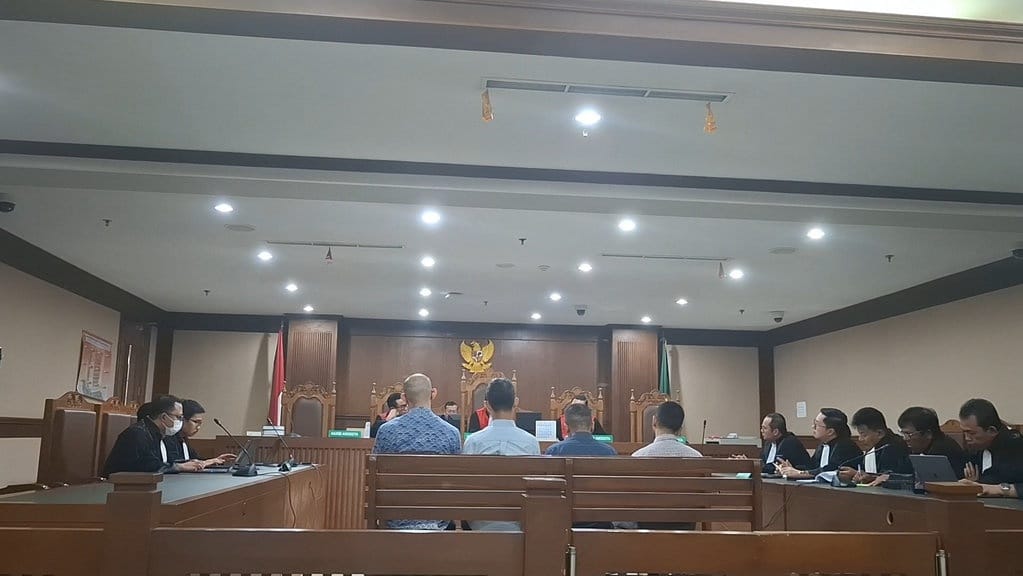 4 Terdakwa Pihak Swasta Kasus Impor Gula Divonis 4 Tahun Penjara 4 Terdakwa Pihak Swasta Kasus Impor Gula Divonis 4 Tahun Penjara