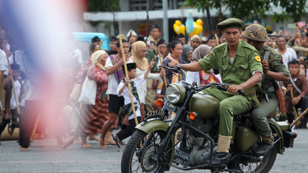 20 Contoh Yel Yel yang Seru untuk Memperingati Hari Pahlawan 20 Contoh Yel Yel yang Seru untuk Memperingati Hari Pahlawan