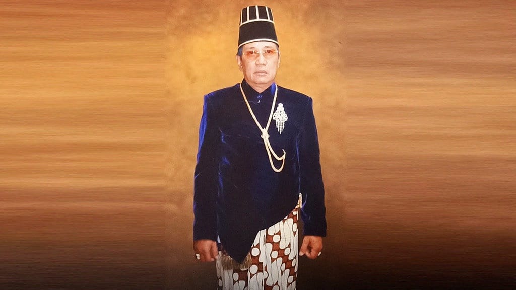 Silsilah Keluarga Pakubuwana XIII: Ayah, Ibu, Istri, & Anak Silsilah Keluarga Pakubuwana XIII: Ayah, Ibu, Istri, & Anak