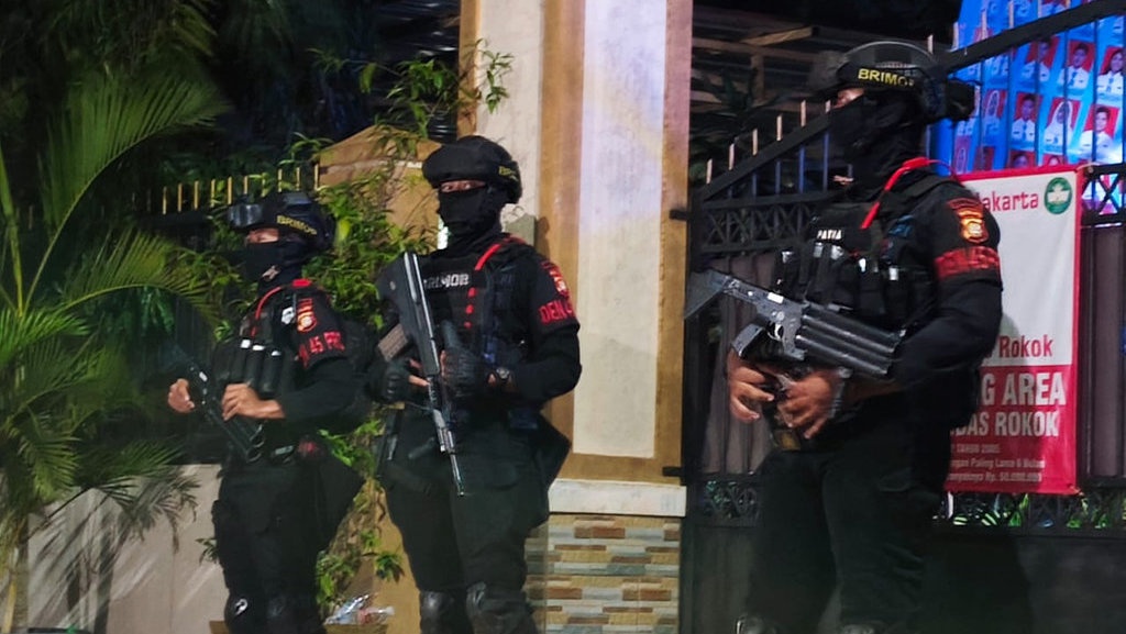 Kondisi Terkini SMAN 72 Jakarta, Dijaga Ketat Aparat Bersenjata Kondisi Terkini SMAN 72 Jakarta, Dijaga Ketat Aparat Bersenjata