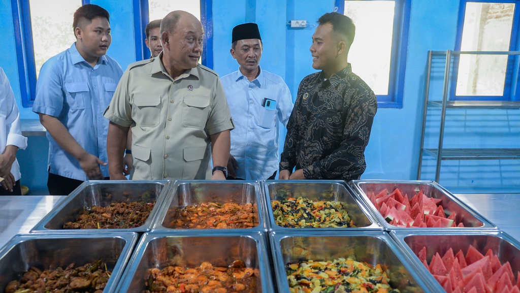 BGN Benarkan Gaji Kepala SPPG Batch 3 Terlambat Dibayar BGN Benarkan Gaji Kepala SPPG Batch 3 Terlambat Dibayar