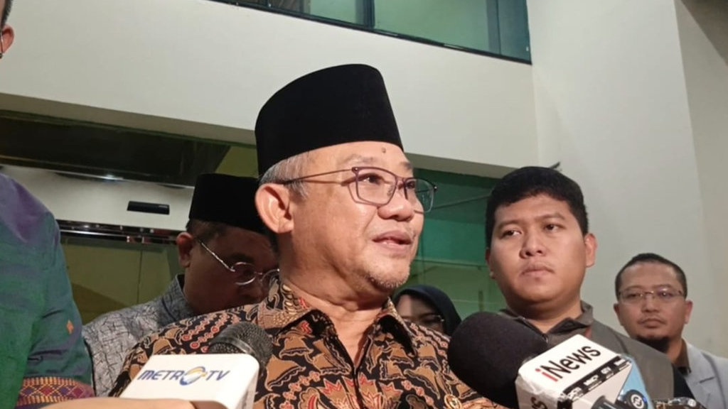 Mendikdasmen Akan Dalami Dugaan Bullying di SMPN 19 Tangsel Mendikdasmen Akan Dalami Dugaan Bullying di SMPN 19 Tangsel