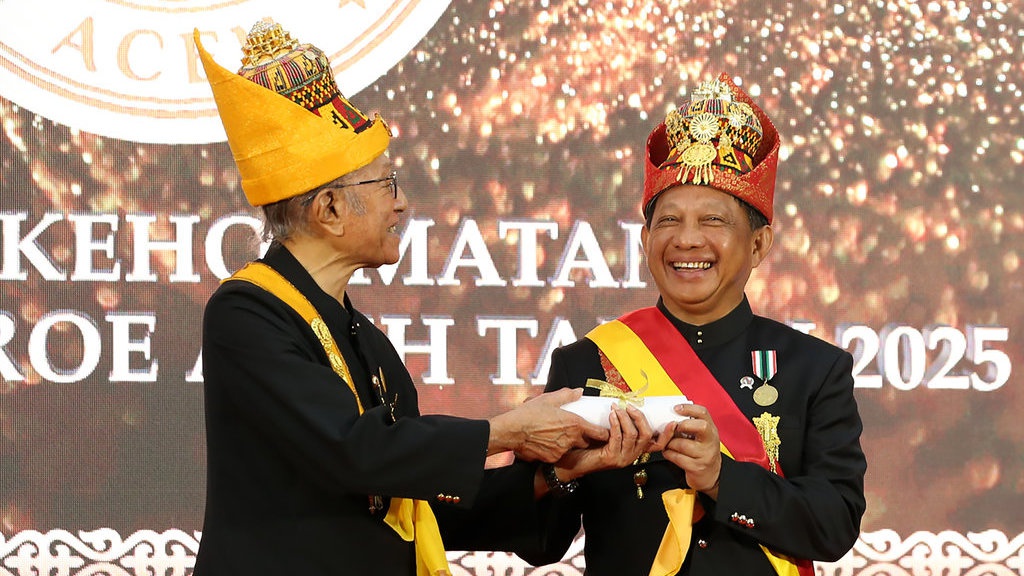 Mendagri Tito Diberikan Gelar Kehormatan dari Nanggroe Aceh