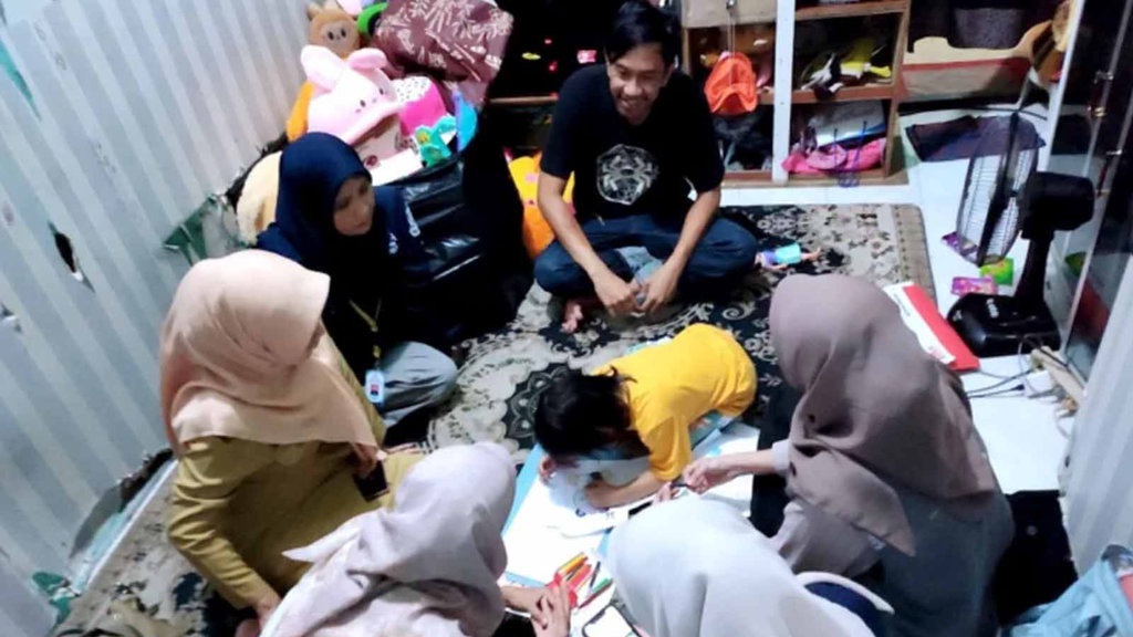 PPA Makassar Beri Trauma Healing ke Bilqis Korban Penculikan PPA Makassar Beri Trauma Healing ke Bilqis Korban Penculikan