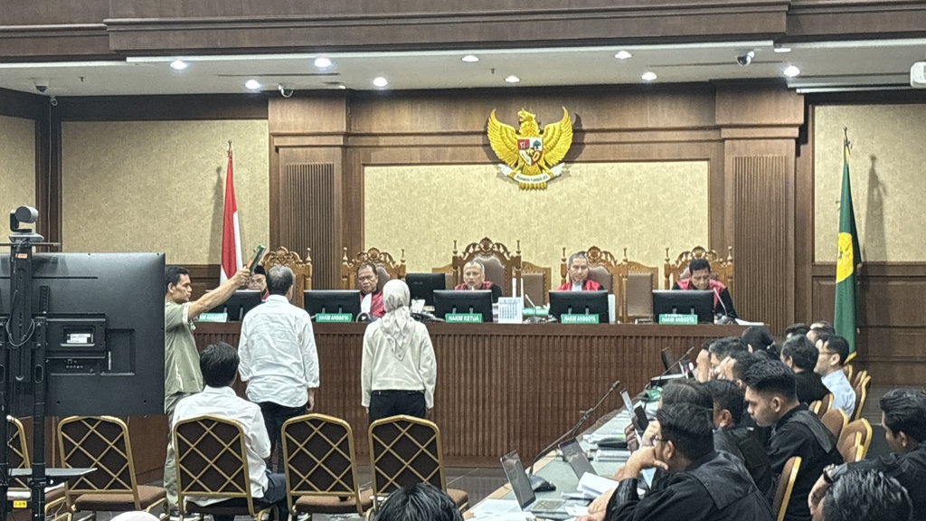 Jaksa Cecar Alfian Nasution soal Solar Pakai Bottom Price Jaksa Cecar Alfian Nasution soal Solar Pakai Bottom Price