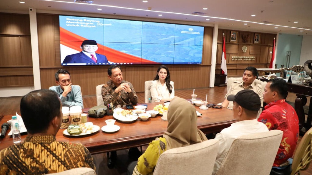 Rapat Bersama MenPKP, Mendagri Tekankan Pentingnya Hunian Layak Rapat Bersama MenPKP, Mendagri Tekankan Pentingnya Hunian Layak