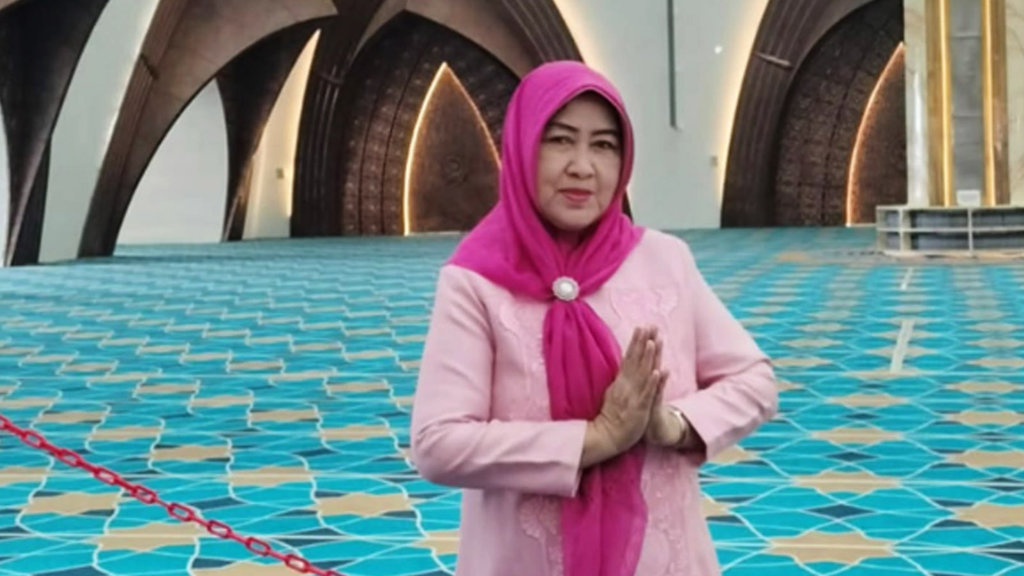 Profil KRAy Endang Kusumaningdyah Mantan Istri Pertama PB XIII Profil KRAy Endang Kusumaningdyah Mantan Istri Pertama PB XIII