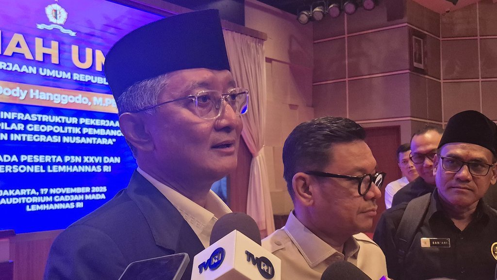 Menteri PU Pastikan Ada Diskon Tarif Tol untuk Nataru Menteri PU Pastikan Ada Diskon Tarif Tol untuk Nataru