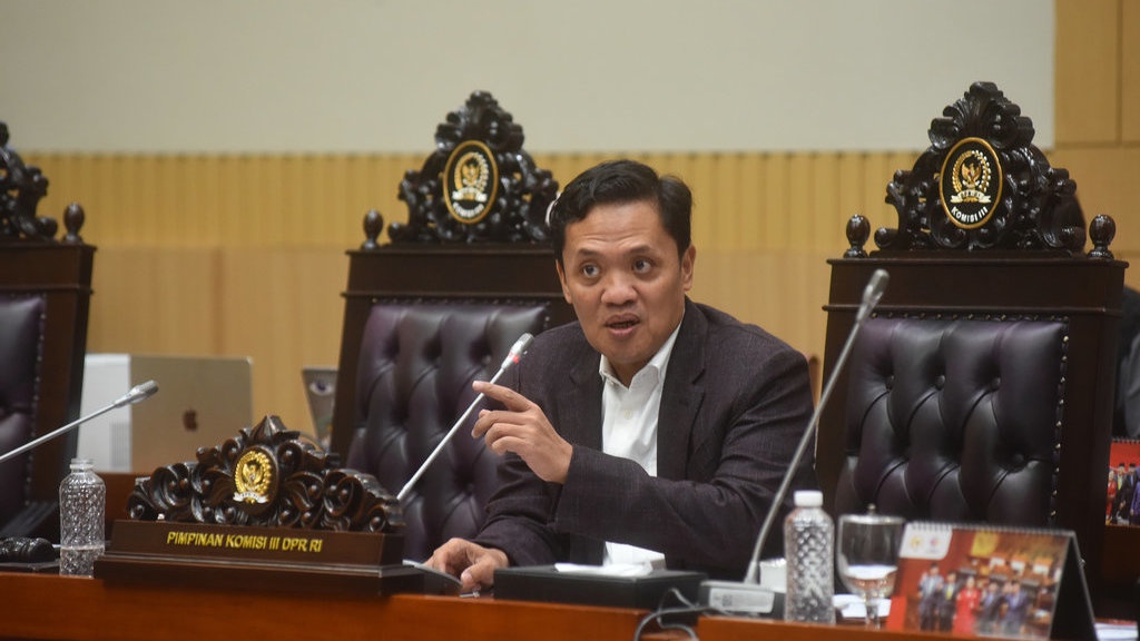 DPR Akan Bentuk Panja Reformasi Polri, Kejaksaan, dan Pengadilan DPR Akan Bentuk Panja Reformasi Polri, Kejaksaan, dan Pengadilan