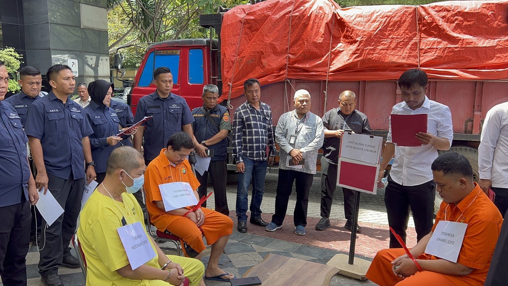 Polda Metro Jaya Gelar Rekonstruksi Kasus Pembunuhan Kacab BRI Polda Metro Jaya Gelar Rekonstruksi Kasus Pembunuhan Kacab BRI
