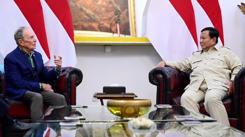 Prabowo Bertemu Michael Bloomberg Bahas Kerja Sama Investasi Prabowo Bertemu Michael Bloomberg Bahas Kerja Sama Investasi