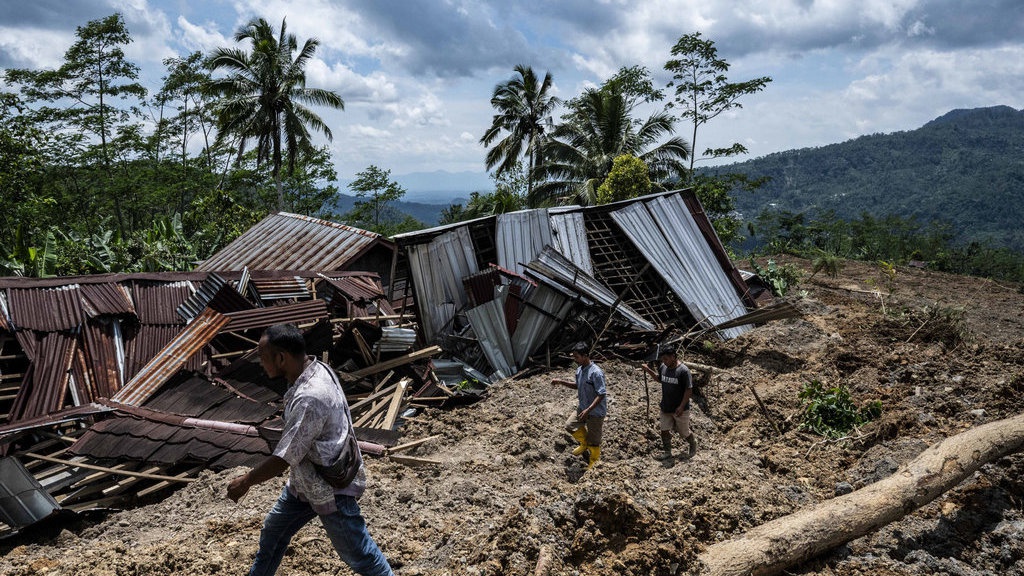 Mendagri Minta Seluruh Kepala Daerah Petakan Titik Rawan Bencana Mendagri Minta Seluruh Kepala Daerah Petakan Titik Rawan Bencana