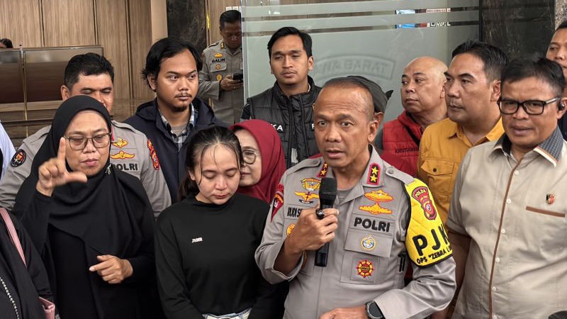 Reni Korban TPPO Asal Sukabumi Berhasil Pulang dari Guangzho Reni Korban TPPO Asal Sukabumi Berhasil Pulang dari Guangzho