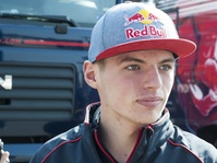 Max Verstappen Cetak Rekor Juara F1 Termuda 