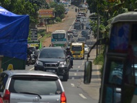 Jalur Nagreg dan Ruas Tol Cikampek Jadi Titik Kritis