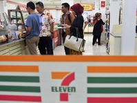 Di Balik Tutupnya 7-Eleven di Indonesia