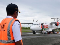 Sriwijaya Air Tergelincir, Semua Penerbangan Dibatalkan