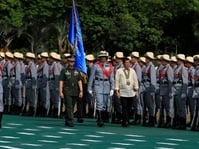 Tentara Filipina Hentikan Serangan di Marawi Hormati Lebaran