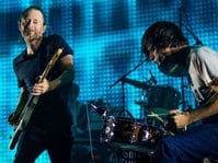 Yang Tersisa dari Konser Pamungkas Radiohead di Israel