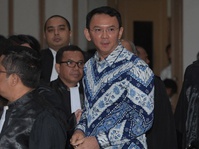 surat jaminan tahanan Goenawan Alasan Jadi Penjamin Mau Mohamad Ahok