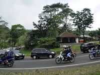 Polri Imbau Pemudik Waspadai Tanjakan Gentong Garut