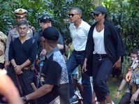 Obama dan Keluarga Tinggalkan Bali dan Menuju Yogyakarta