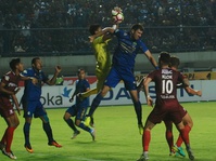 Babak Pertama Persib vs Persija Skor 1-1 