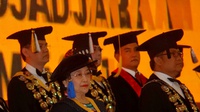 Megawati Terima Gelar DHC 