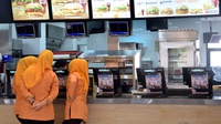 Raja Burger yang Tak Lagi Malu Mengkonsumsi Ayam