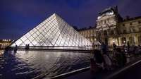 I.M. Pei dan Sejarah Kebencian Politikus terhadap Piramida Louvre