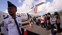 Tujuh Penumpang Berdiri dalam Pesawat ke Arab Saudi