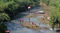 Upacara di Sungai Ciliwung