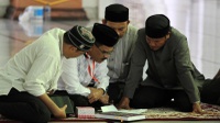 Calon Gubernur Pilkada Aceh Dites Baca Alquran
